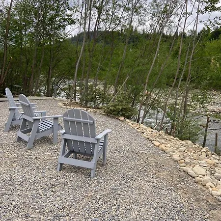 Vip рокита Apartment *