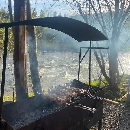 Vip рокита Apartment *