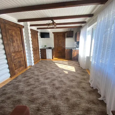 Vip рокита Apartment