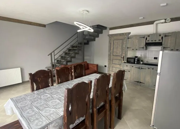 Vip рокита Appartamento