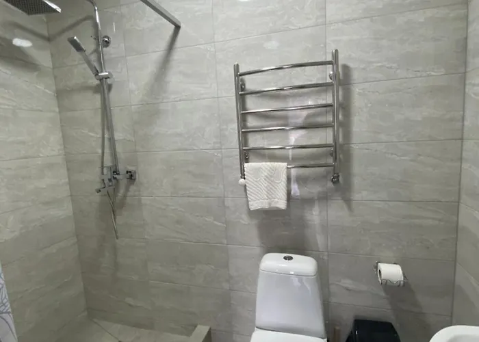 Vip рокита Appartamento *